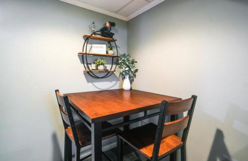 Quaint Forest Heights Unit about 9 Mi to Downtown DC - Foto 14