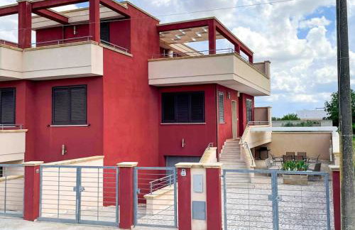 Rosso Porpora - Foto 1