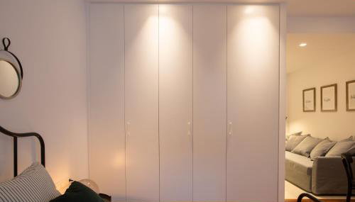 Phaedrus Living: City Centre Luxury Flat Mavromichali - Foto 5, Lobby or reception