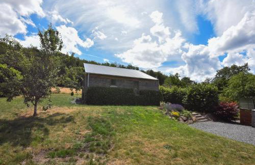 Holiday Home in Forest with Terrace & BBQ - Foto 9