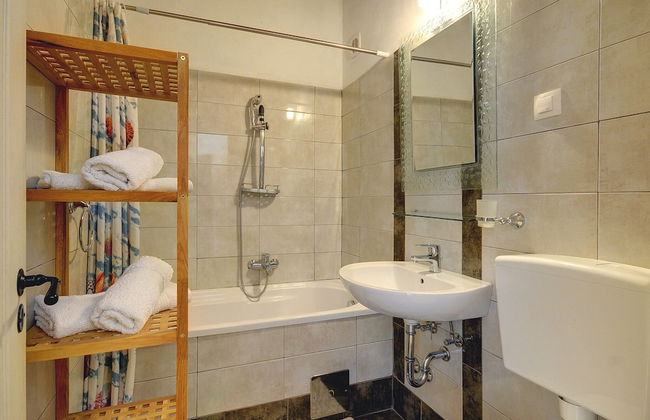 Villa in Batlug With Private Pool - Foto 32