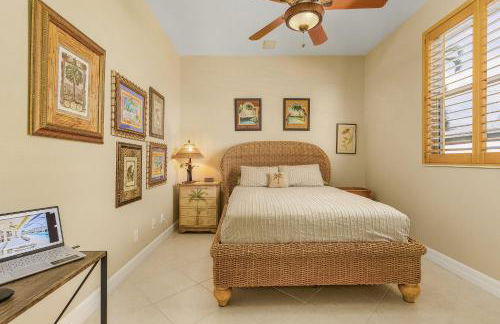 Villa-Haze, lots of privacy, solar & electric heated pool and SPA - Photo 34