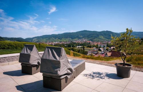 Corner 28 - Photo 10