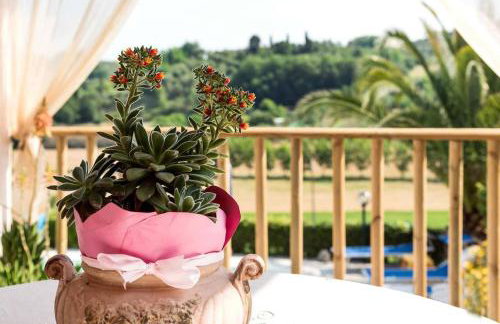 Villa Il Rustichino, country Villa with Pool - Foto 6