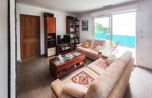 2 Bedroom Nice Home In Cessenon-Sur-Orb - Foto 3