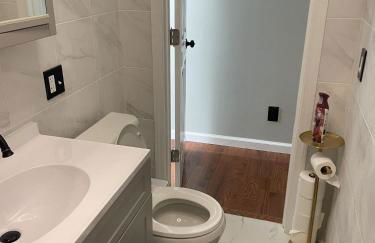 Charming 1-bdrm Apt close to all - Photo 20