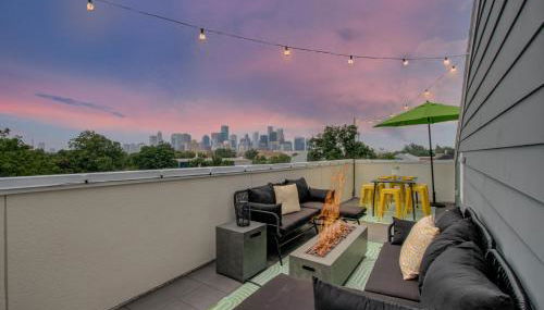 3bd-Rooftop Movie Theater-BBQ-Retro Music Theme-Downtown 8mins - Foto 5