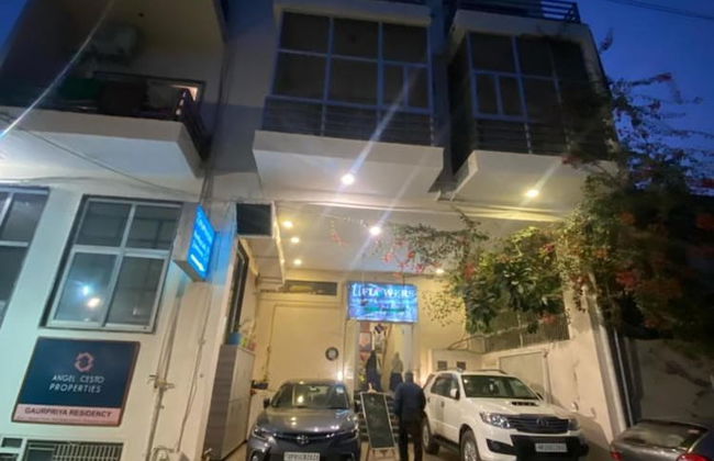 11Flowers Service Apartment By GRB - Photo 20