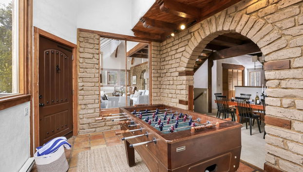 Treehouse by Avantstay Secluded Mountain Cabin w Views Hot Tub Treehouse - Foto 5, Habitación