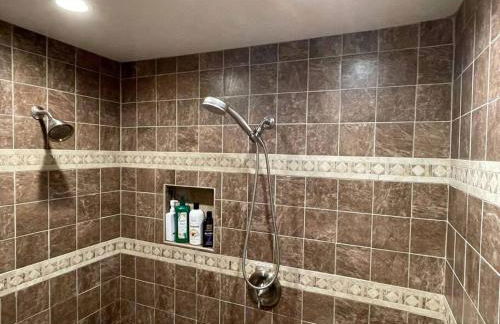 Amazing Location - Walk Across To North Hills - Foto 12