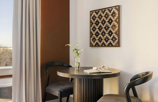 Sonder by Marriott Bonvoy East 5th Apartments East Austin - Photo 9