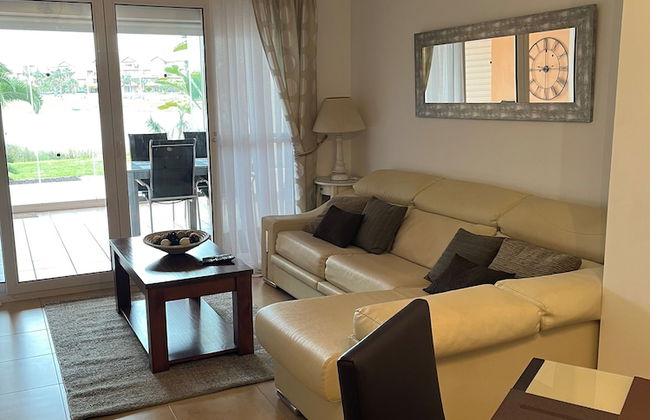 Extended Frontline Ground Floor Apartment - Foto 22