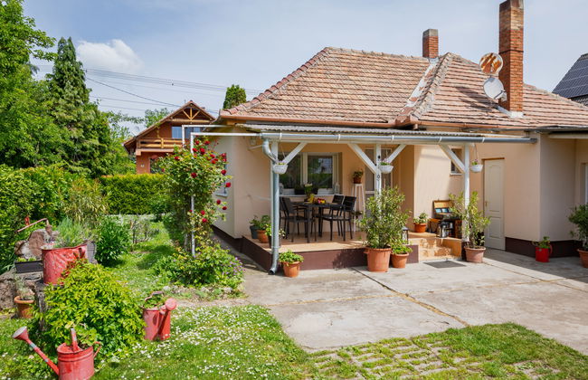 2 bedroom House in Fonyód with garden and terrace - Photo 1