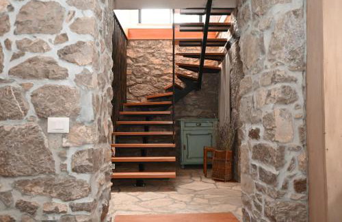 Villa Mavrici, Nature Paradise with pool - Foto 12