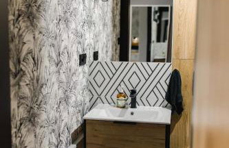 Domek na wyłączność ,bania z jacuzzi. Pobyt góry, jezioro, las. - Foto 2