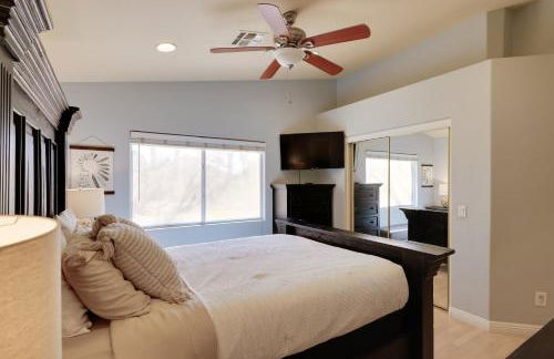 Golf and Hike Family Home with Patio in Glendale - Foto 17