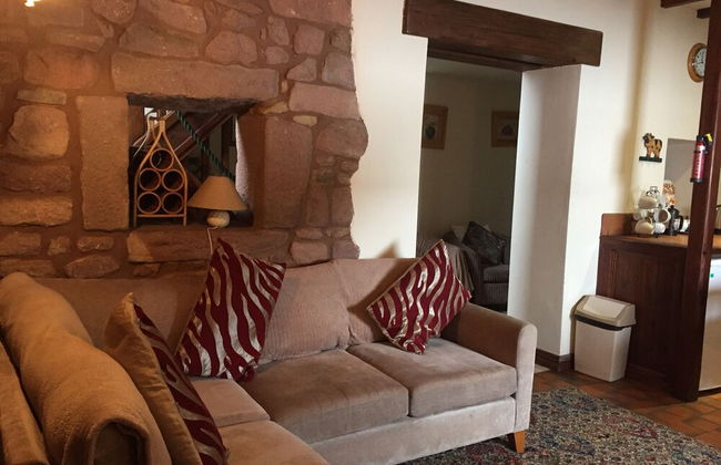 Roaches Cottages - Photo 11