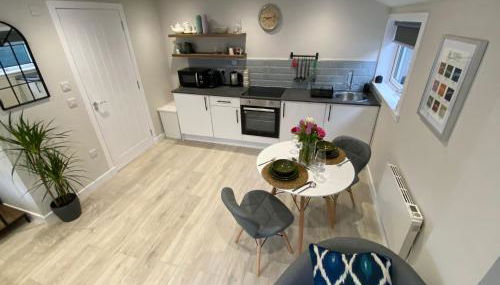 Little Rosslyn - Photo 2