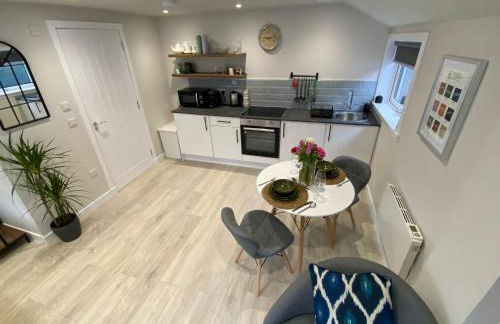 Little Rosslyn - Photo 2