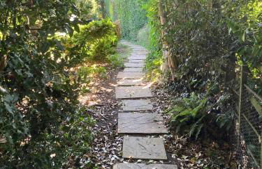 Unique Artists studio with a private garden. - Foto 21