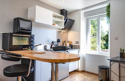 SOTHYS Design Apartment 7 min from Limoges - Foto 2