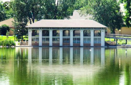 The Urban Roost I A Rustic City Escape - Foto 43