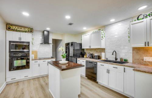 Backyard, Deck and Fire Pit Conroe Getaway - Foto 13