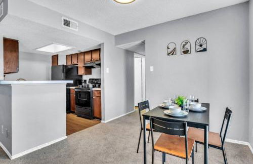 Spacious 2BR Apartment with Pool and Gym - Foto 7