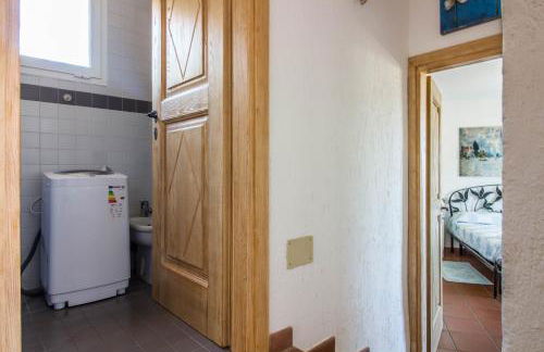 GuestHost - Seaside Apartment with Parking - Foto 25