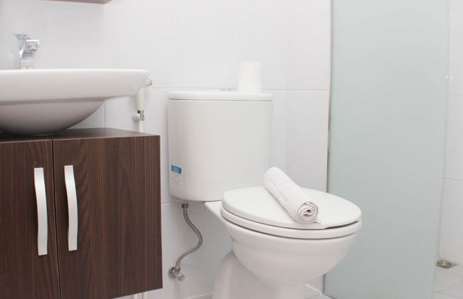 Homey And Minimalist 2Br At Patraland Urbano Apartment - Foto 1