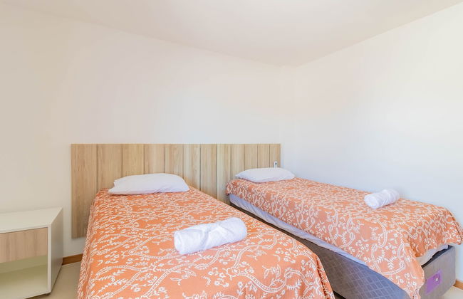 IT32 Triplex 4 Suítes a 100m da Praia - Foto 15