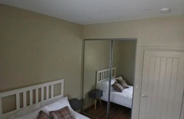 Castle View 3 bedroom with garden - Foto 11