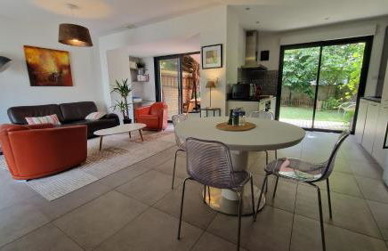 "L'Evasion" Maison avec jardin, Climatisation, Parkings privés, à 5mn à pied du centre Ville - Foto 4