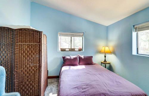 Near Hiking Trails Wooded Cabin in Lakeside! - Foto 13