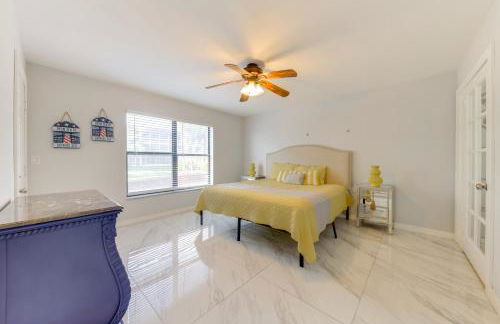 1 Mi to Lantana Beach Canal-View Condo with Pool - Foto 11
