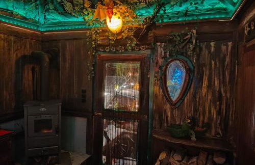 The Old Barn Luksusowa Stodoła z Całorocznym Jacuzzi Kominkiem i Widokiem na Wzgórza i Las dla 8-10 osób na Dolnym Śląsku min 2 noce - Foto 4