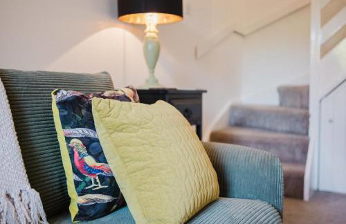 Corner House - Bright 2 Bed in Cheltenham - Photo 77