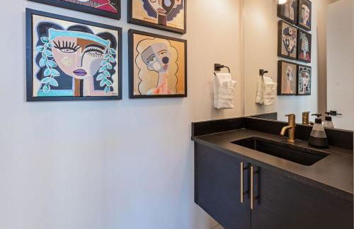 Downtown Luxury Villa Hot Tub Walk To Lake - Foto 21