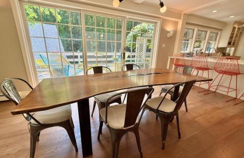 Beautiful House in the Woods, Huge Yard, Hot Tub - Foto 57