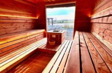 Finest Retreats - Silverwood Executive Chalet - Photo 6