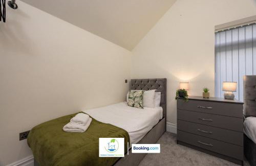 2 Bedroom Apartment By Green Haven Escapes Short Lets & Serviced Accommodation In Leeds with Free WiFi & Parking - Photo 25