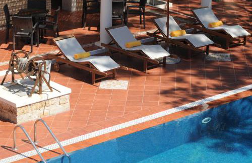 Metohi Georgila - Foto 24