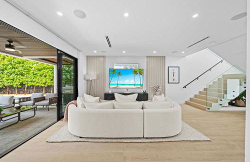 Modern Zen Oasis in Design District Sleeps 16 - Foto 10