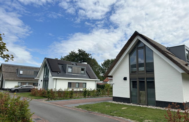 3 bedroom House in Noordwijk with garden and terrace - Photo 13