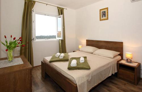 Apartment Milenka - Four Bedroom Apartment with Terrace - Photo 24