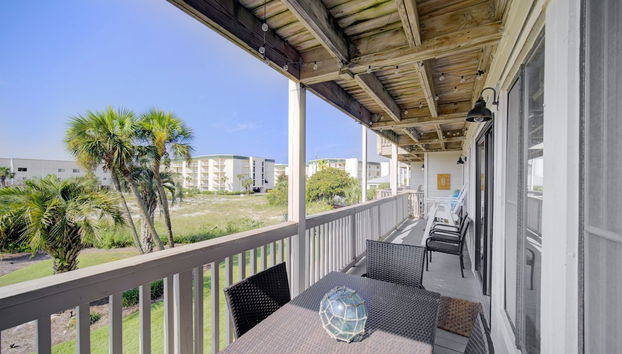 Triton Balcony w Pool View Chic Design - Foto 3, Habitación