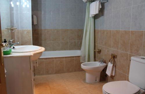 Apartamentos Los Gemelos - Foto 29