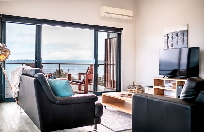 Whale Watcher 1 - Photo 6