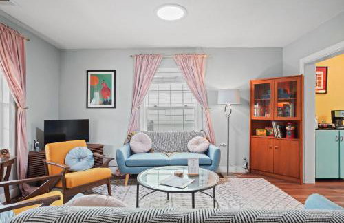 Craftsman 3BR Walk to UC Davis Pet-Friendly - Foto 1