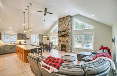 Ski, Swim, Kayak, Fish and Boat! Fam Bridgton Home - Foto 1